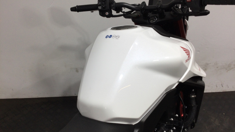 (23MY) Honda CB750 Hornet